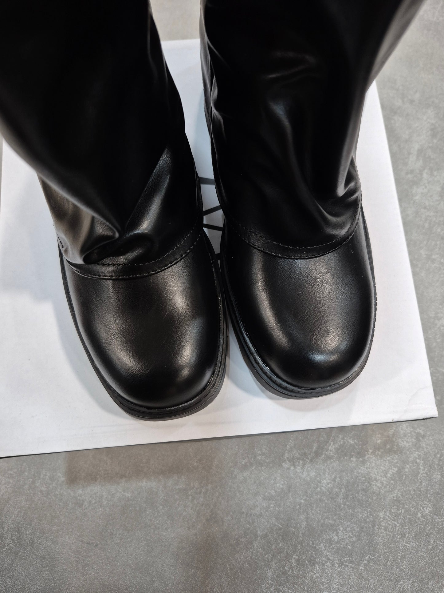 Bottes similicuir pour femmes