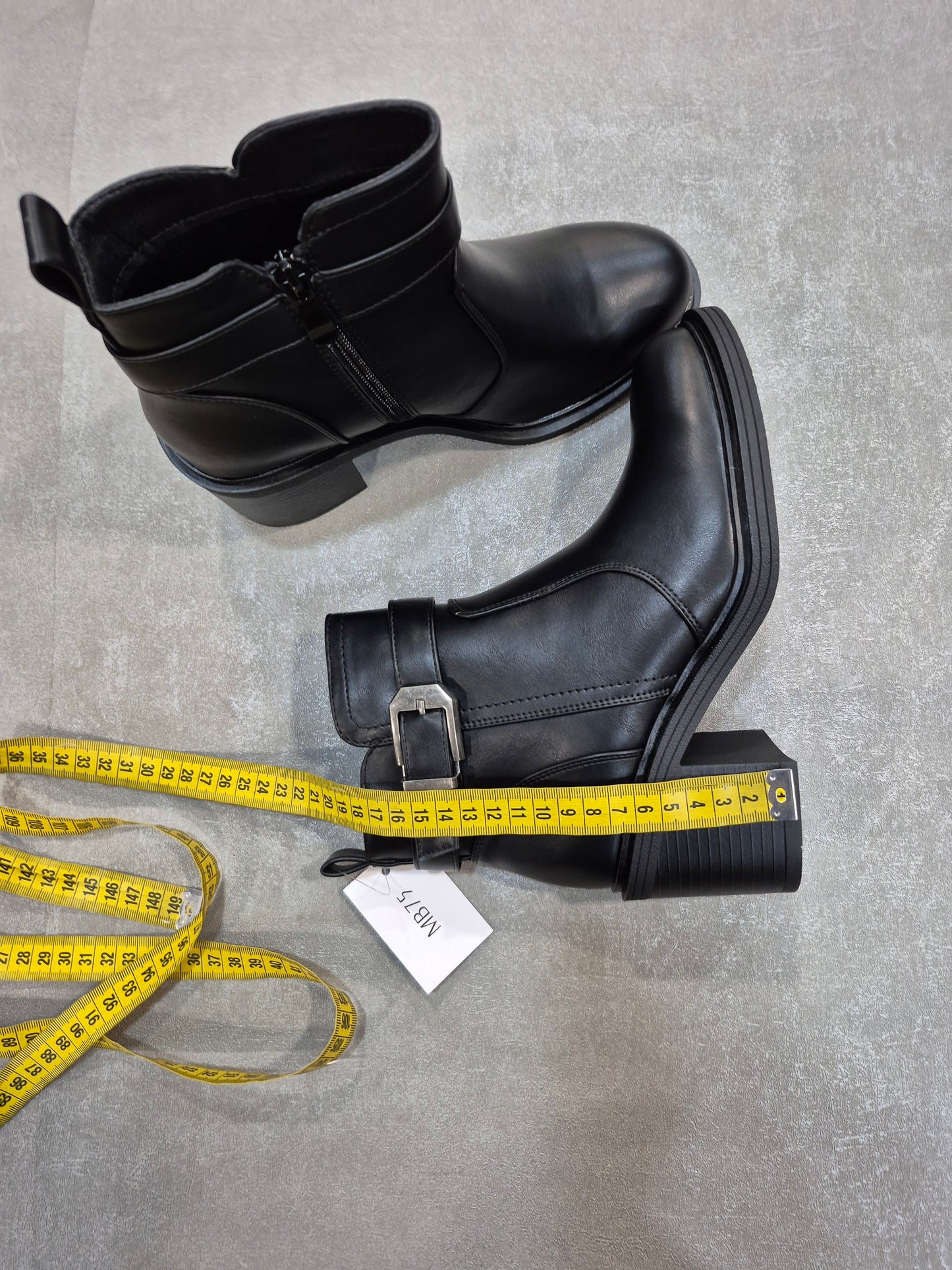 Bottines similicuir pour femmes