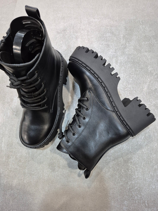 Bottines similicuir pour femmes