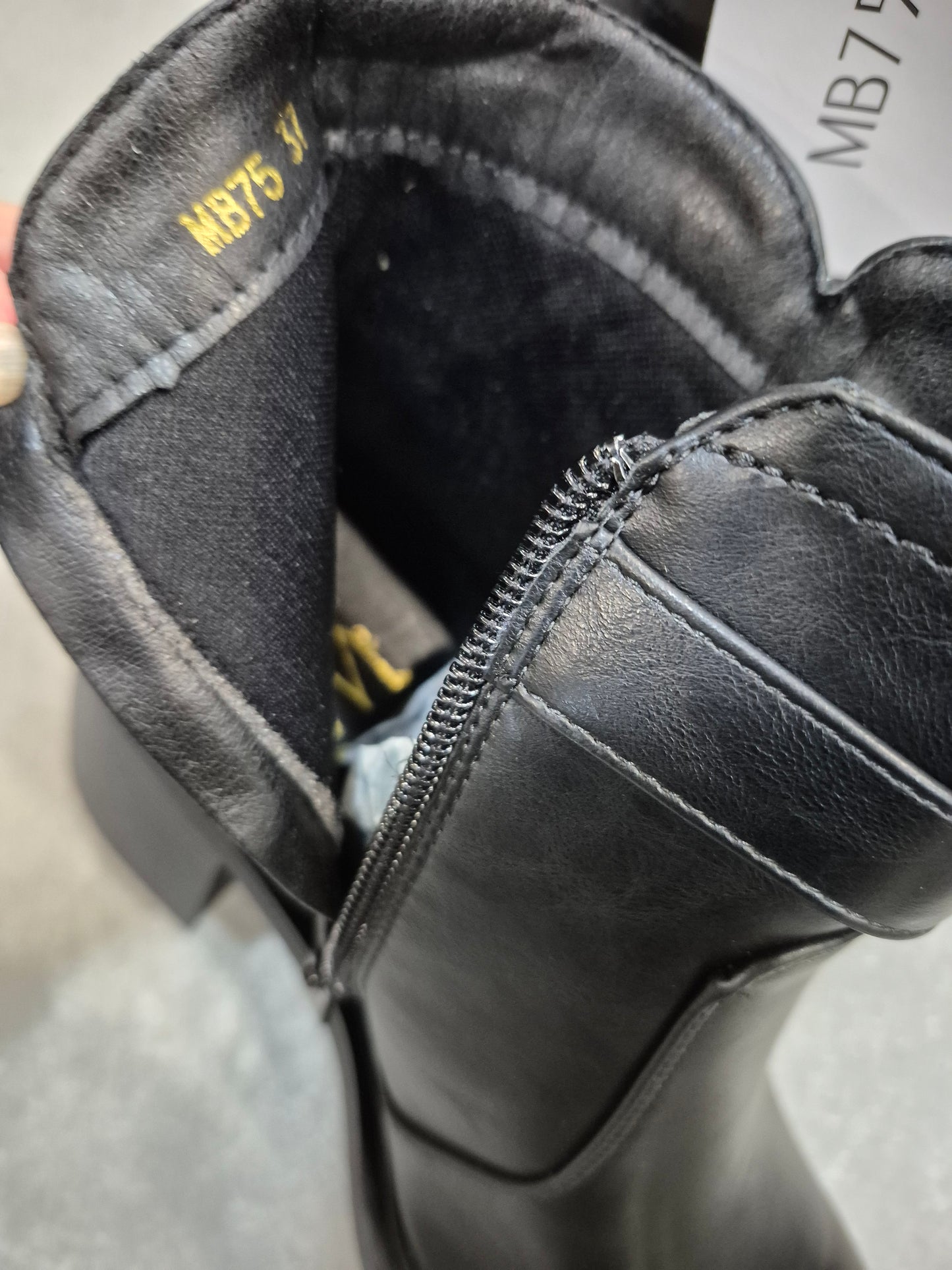 Bottines similicuir pour femmes