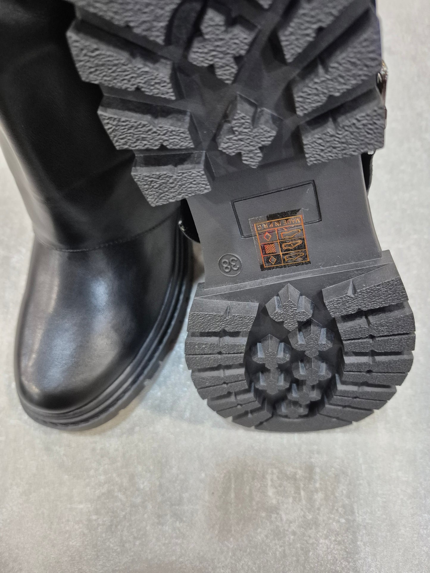 Bottines similicuir pour femmes