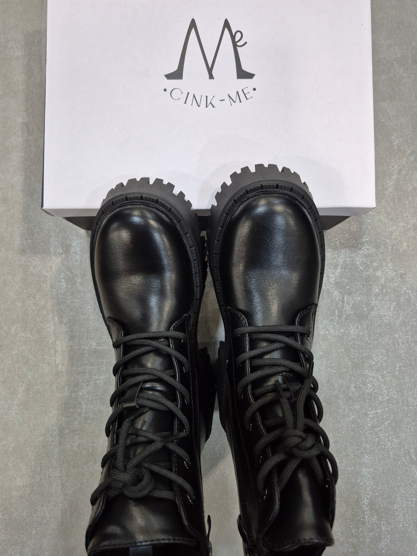 Bottines similicuir pour femmes