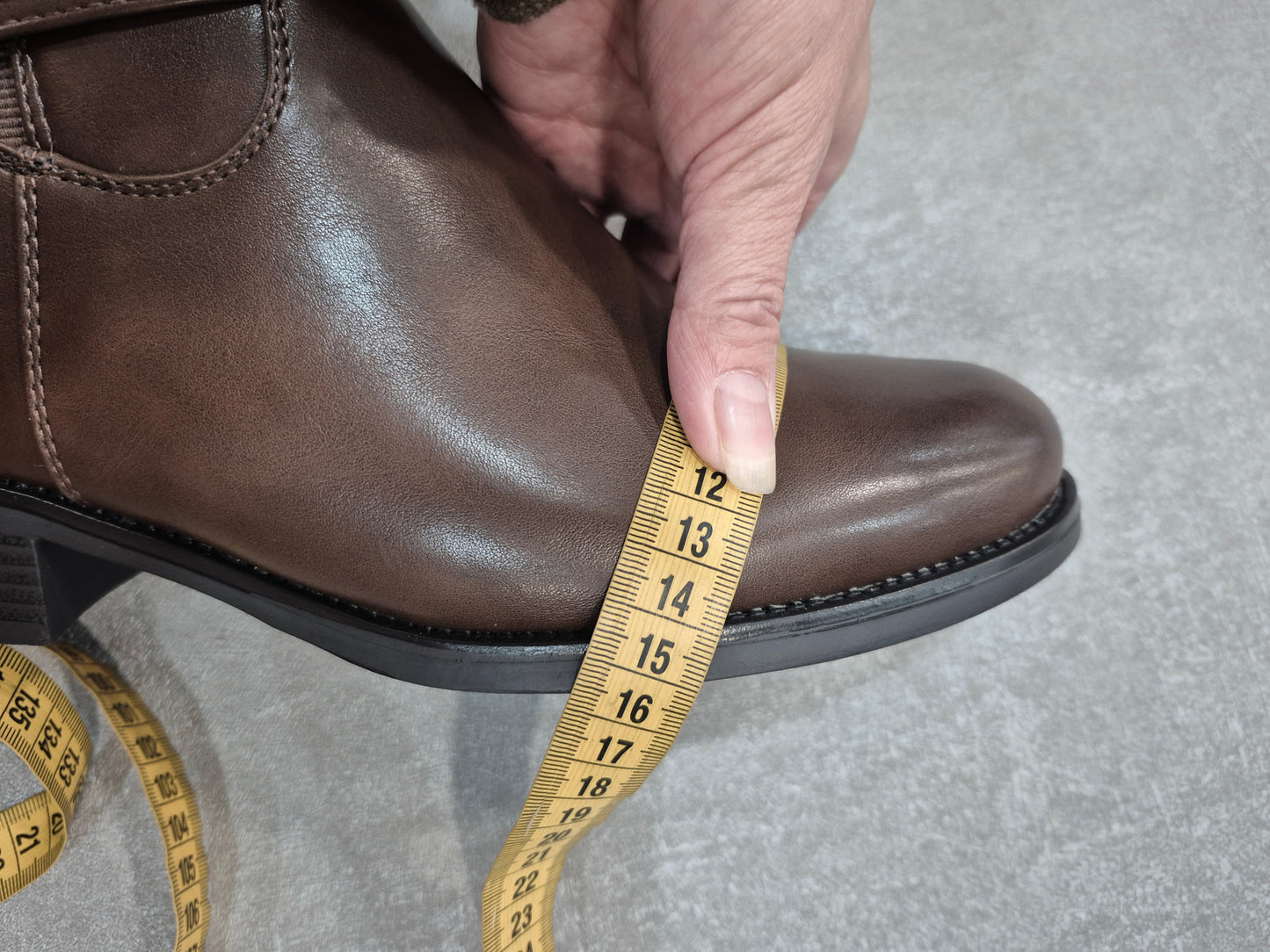 Bottes similicuir marron pour femmes