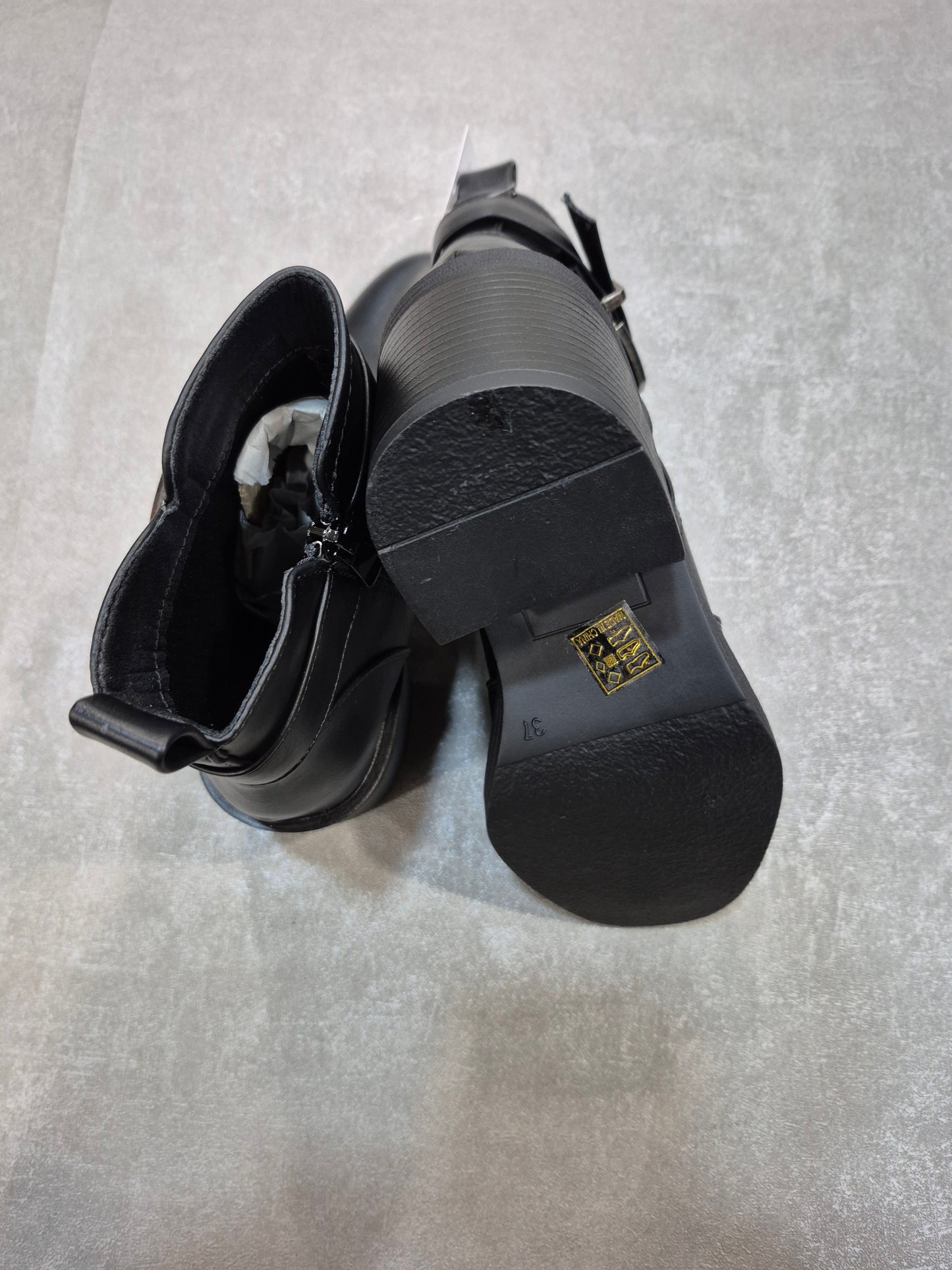 Bottines similicuir pour femmes