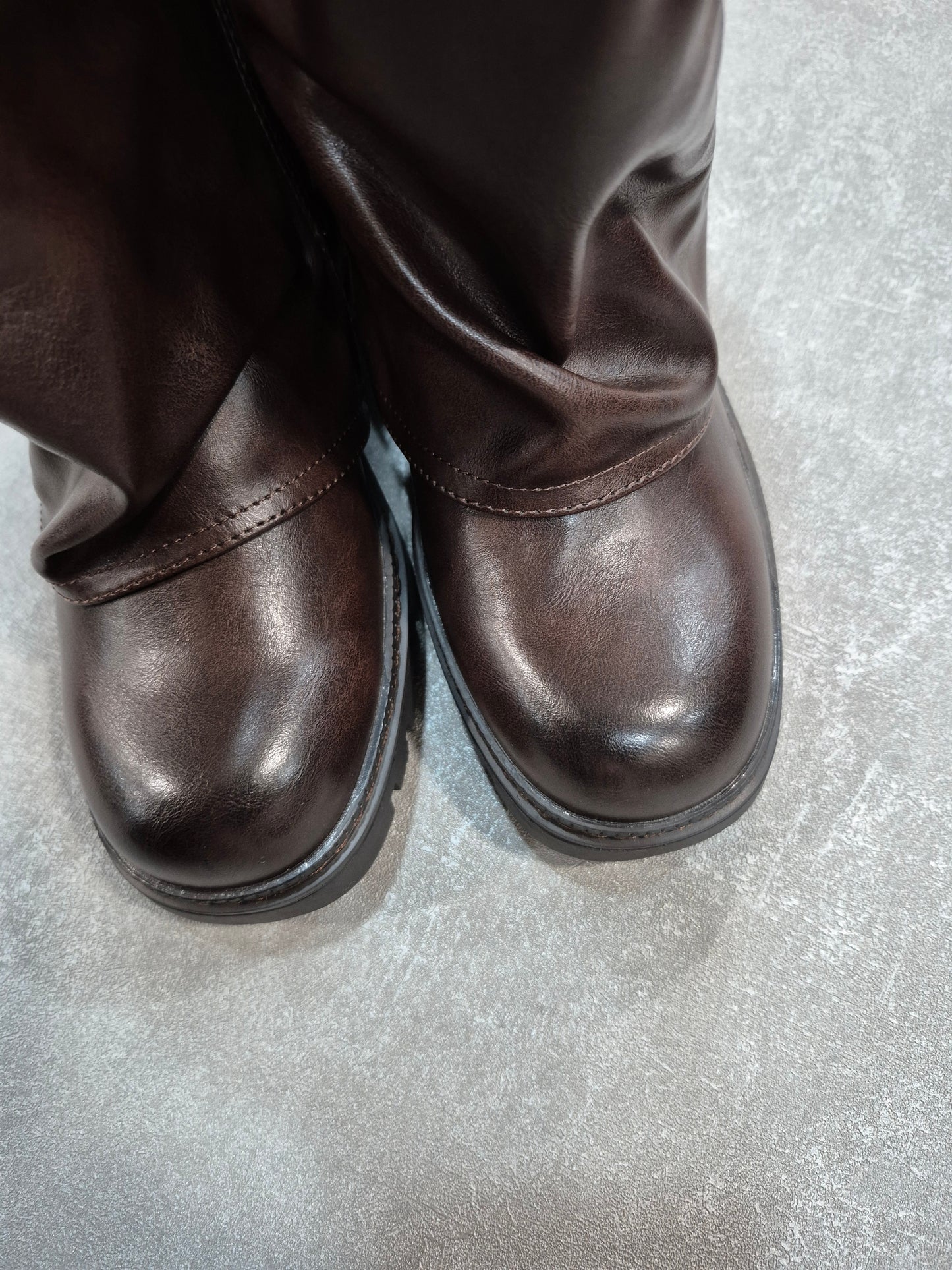 Bottes similicuir pour femmes