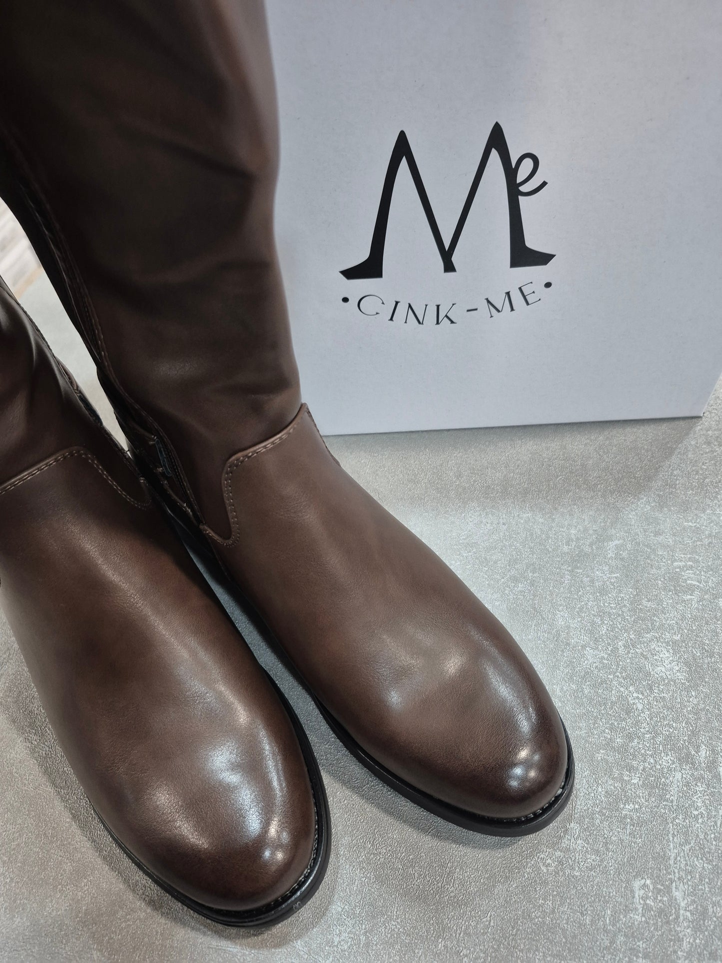 Bottes similicuir marron pour femmes