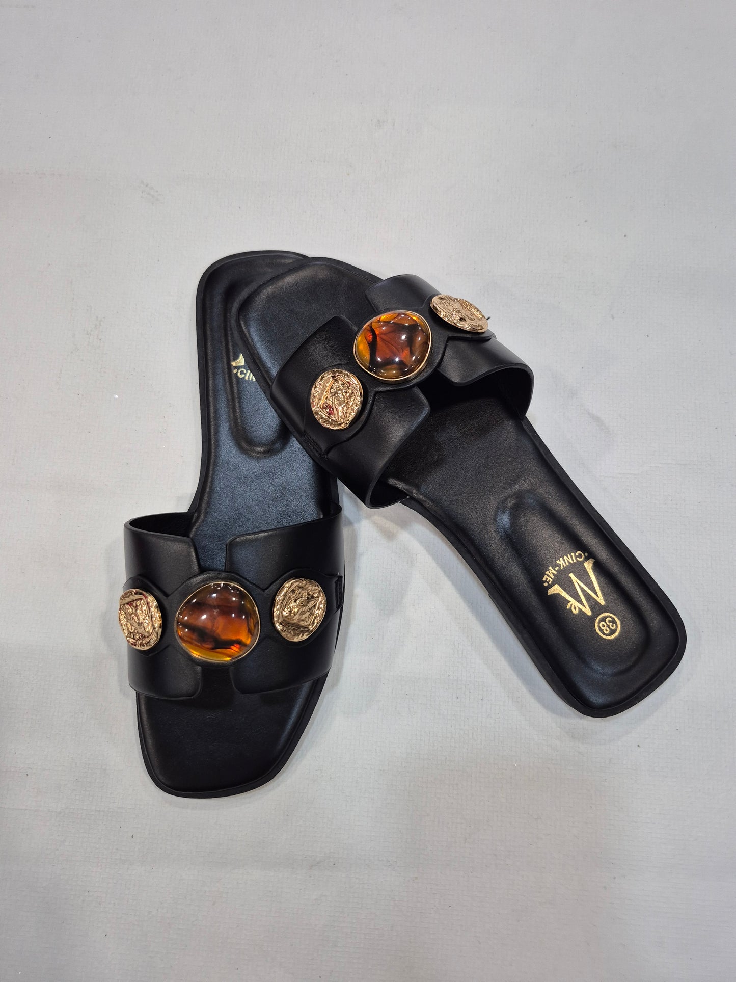 Sandales plates confort femme Noir & Marron