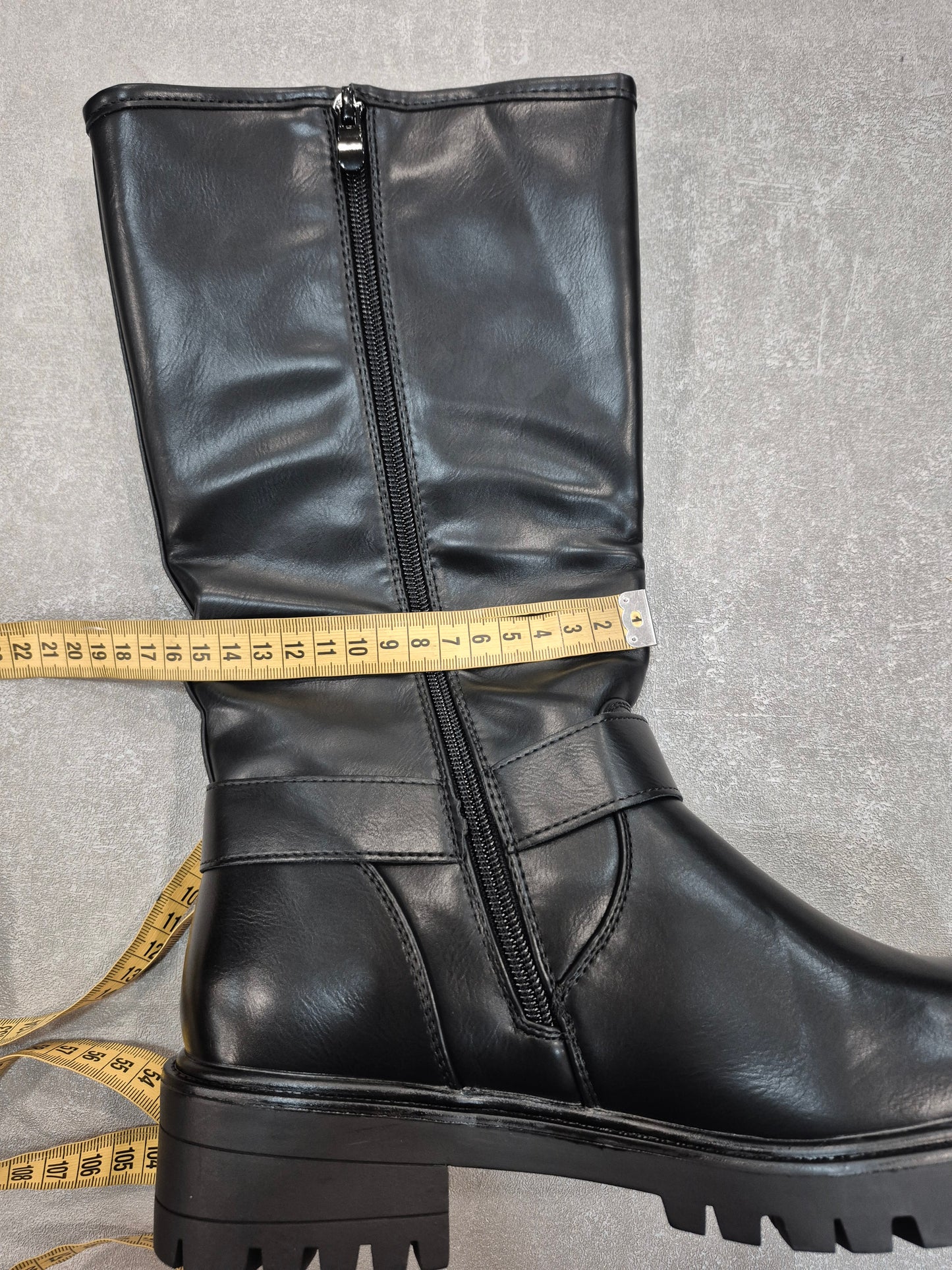 Bottes similicuir pour femmes